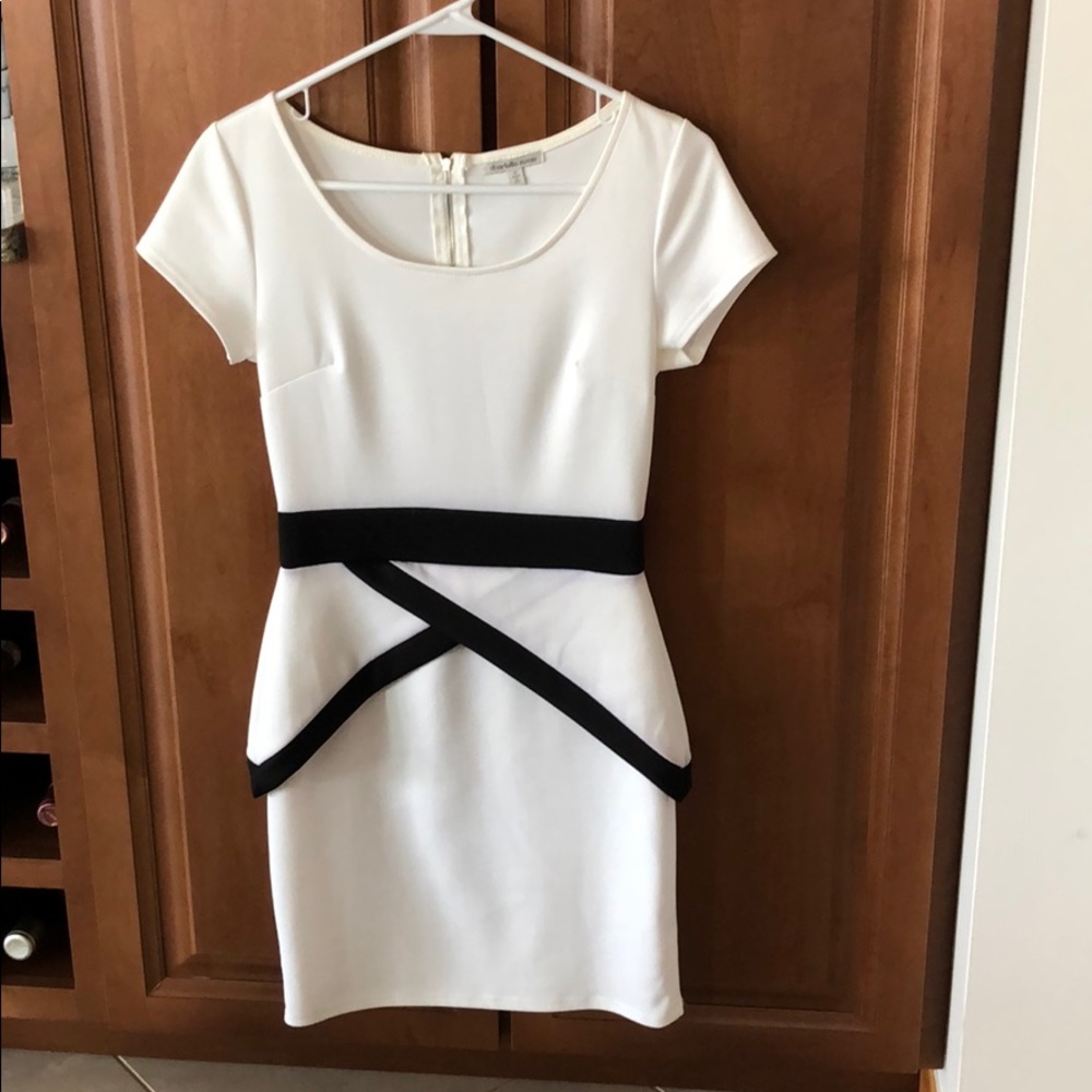 Women’s white dress